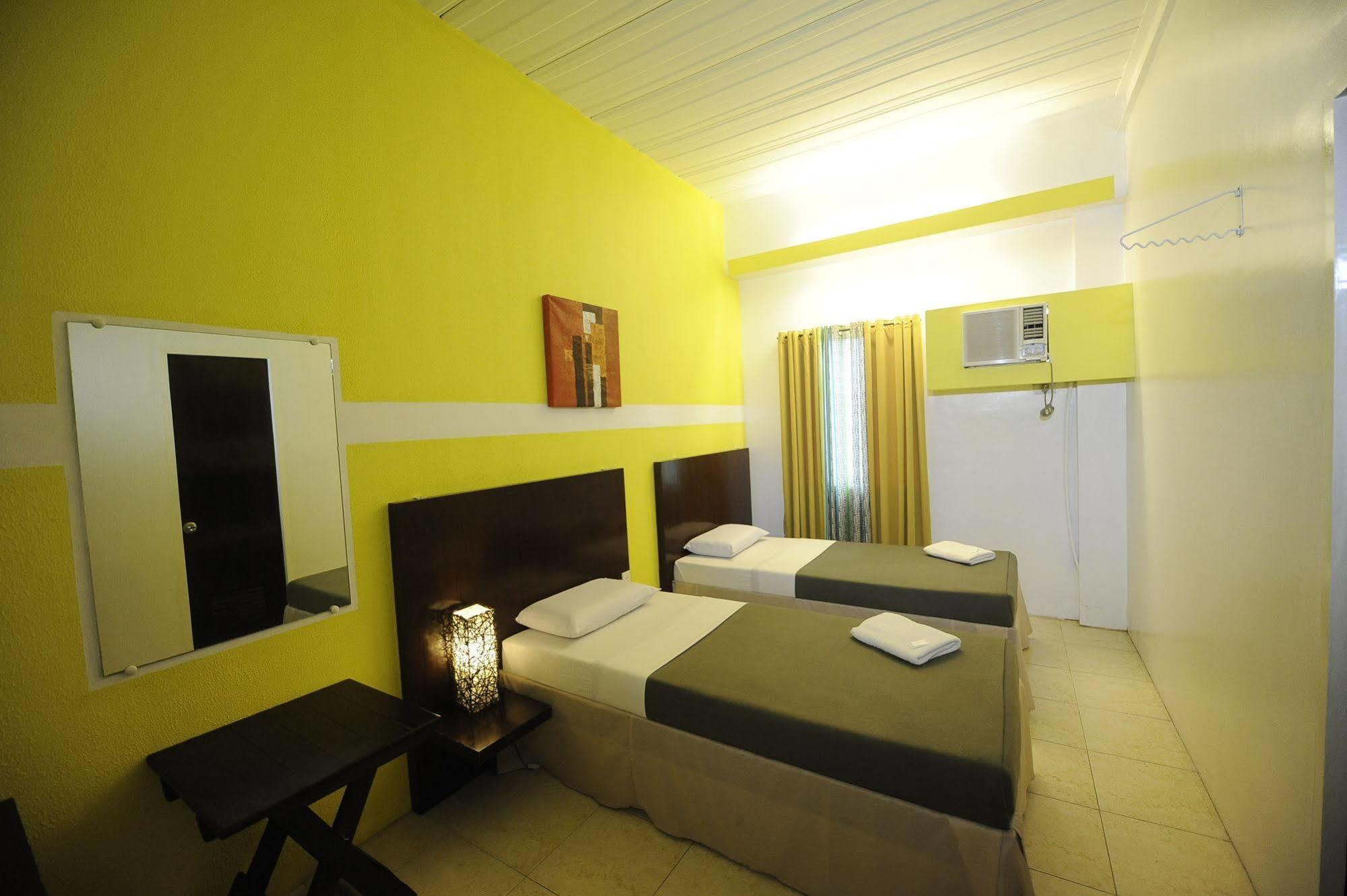 First Pacific Inn Davao City Екстериор снимка