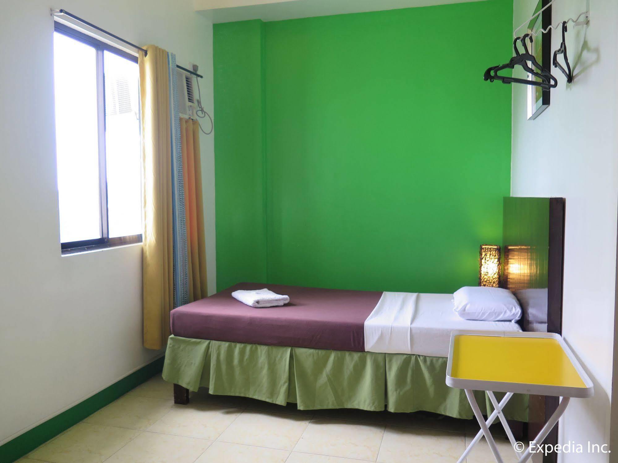 First Pacific Inn Davao City Екстериор снимка
