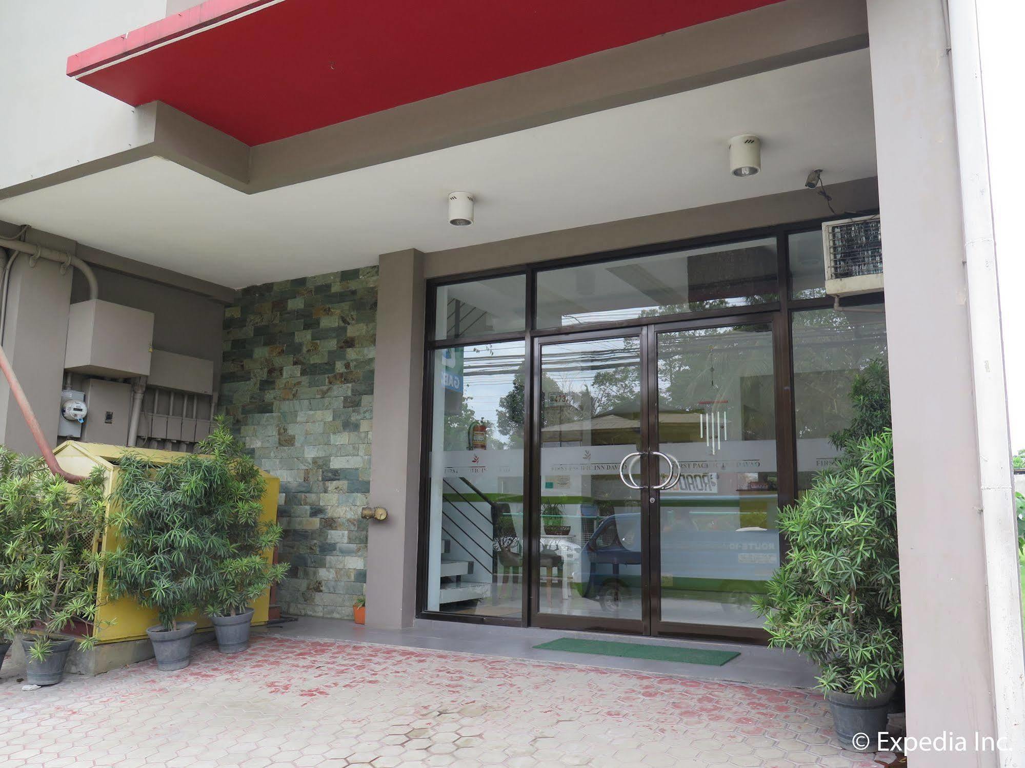 First Pacific Inn Davao City Екстериор снимка