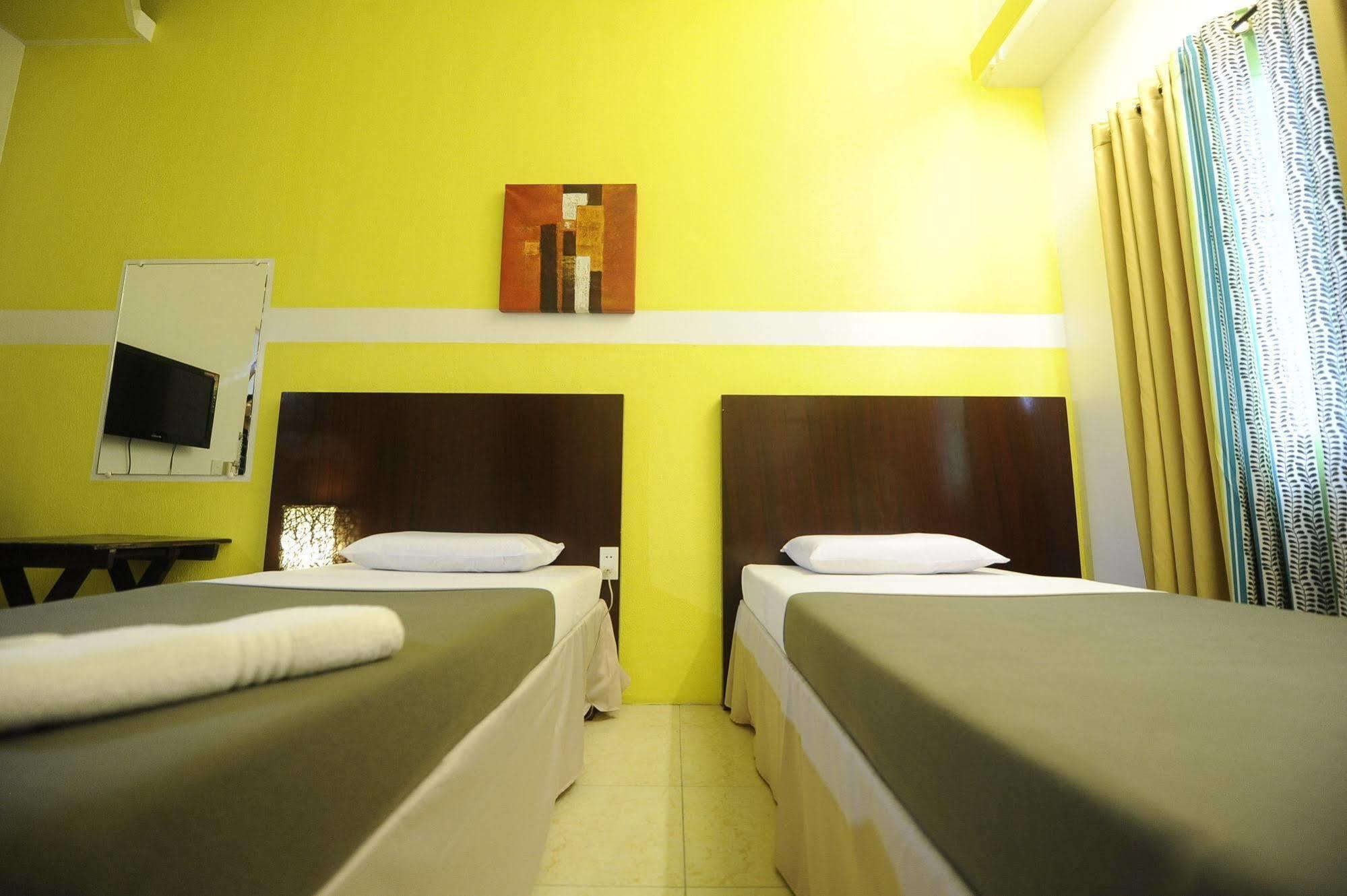 First Pacific Inn Davao City Екстериор снимка